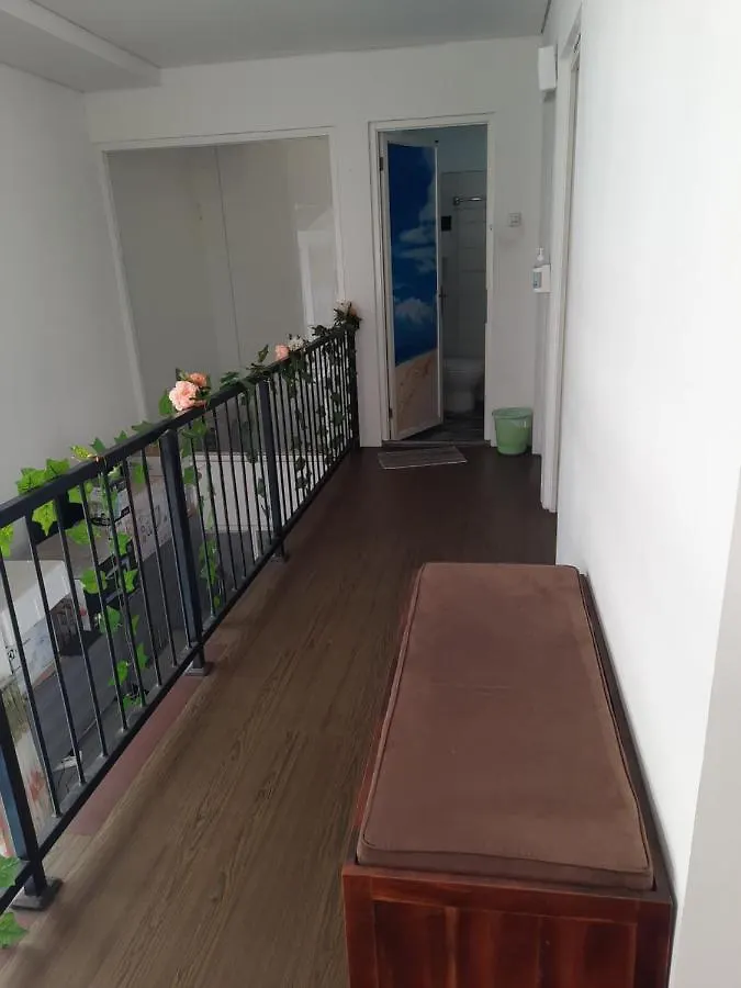 Apartamento Donata House Jimbaran Indonesia